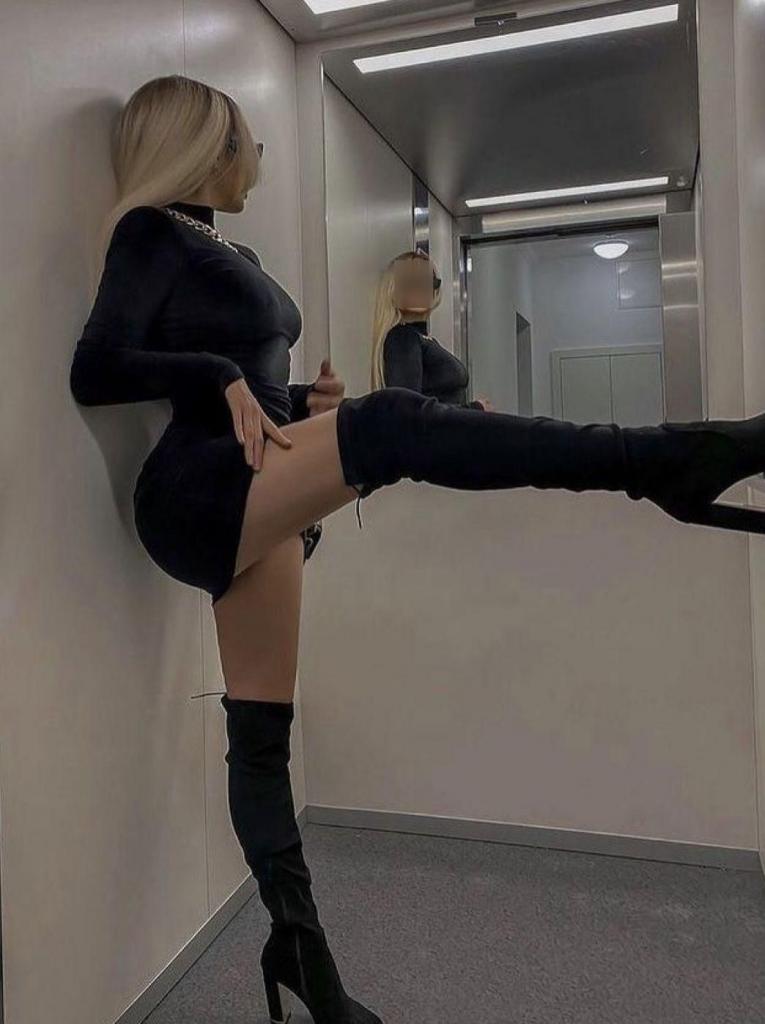 Chica busca chico en Zaragoza: 