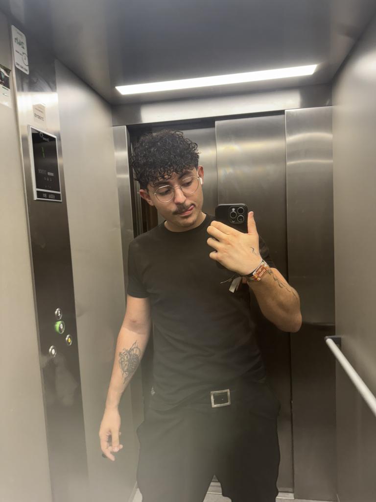 Chico busca chica en Murcia: 