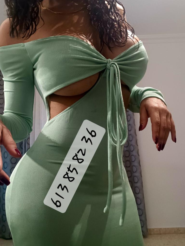 Chica busca chico en Cádiz: 