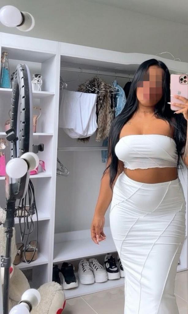 Chica busca chico en Lugo: 