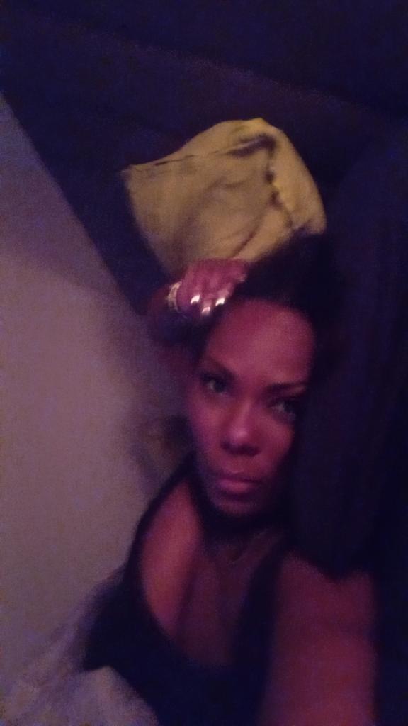 643589727: Chica busca chico en Cádiz