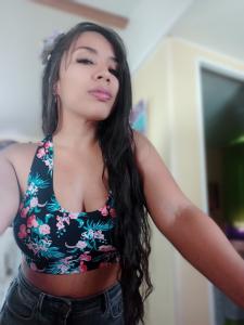 612448636: Chica busca chico en Cádiz