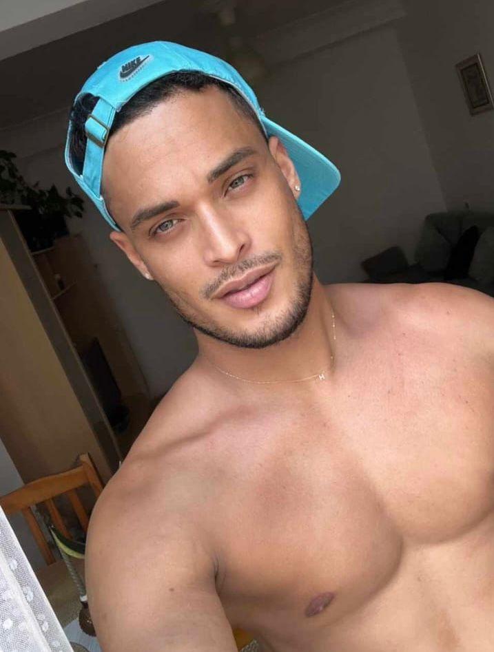 Chico busca chica en Valencia: 