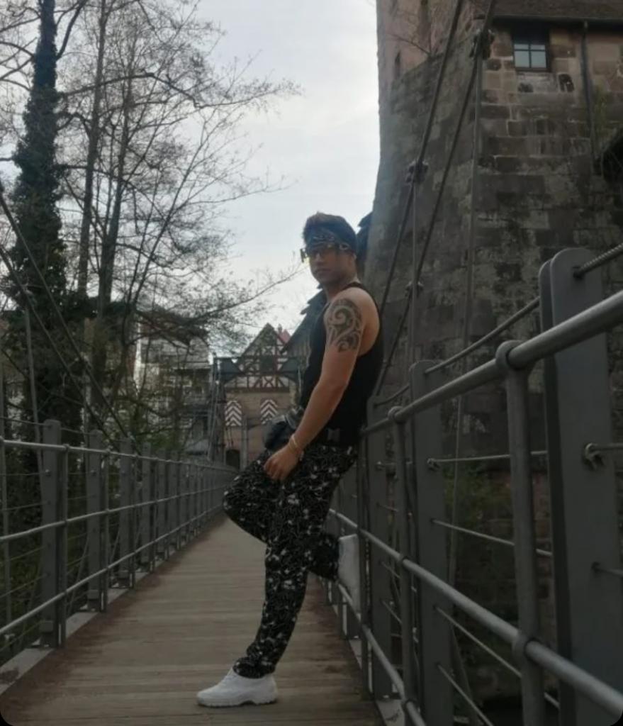 Chico busca chica en Mallorca: 