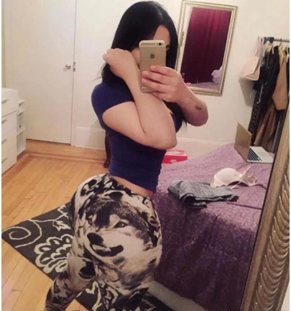 Chica busca chico en Asturias: 