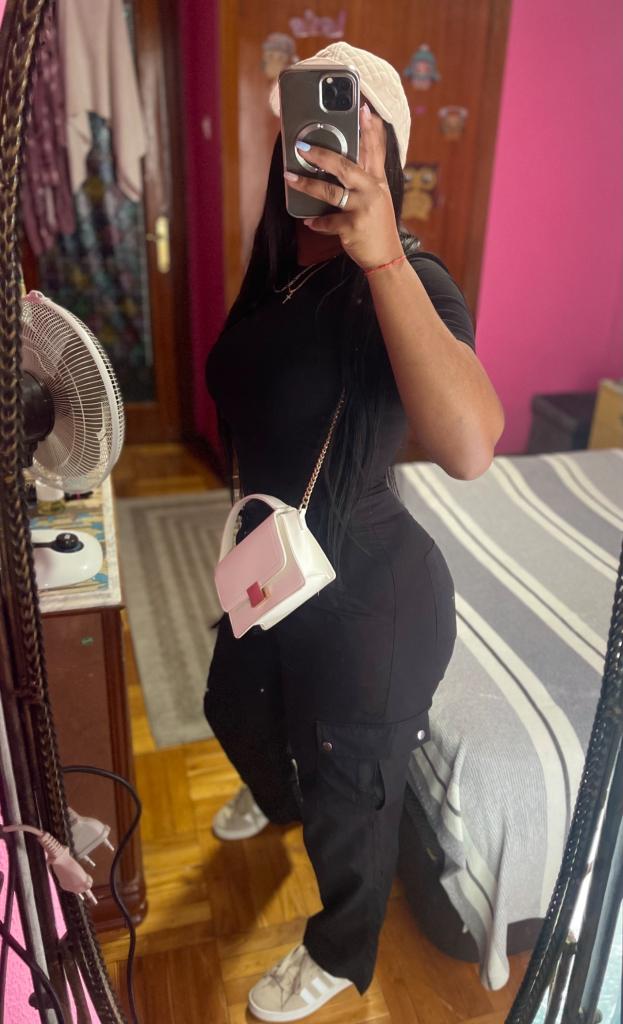 641487989: Chica busca chico en Asturias