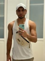 641731843: Chico busca chica en Málaga