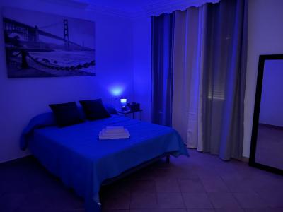 614665154: Chica busca chico en Málaga