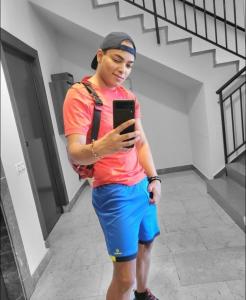 Chico busca chica en Ceuta: 