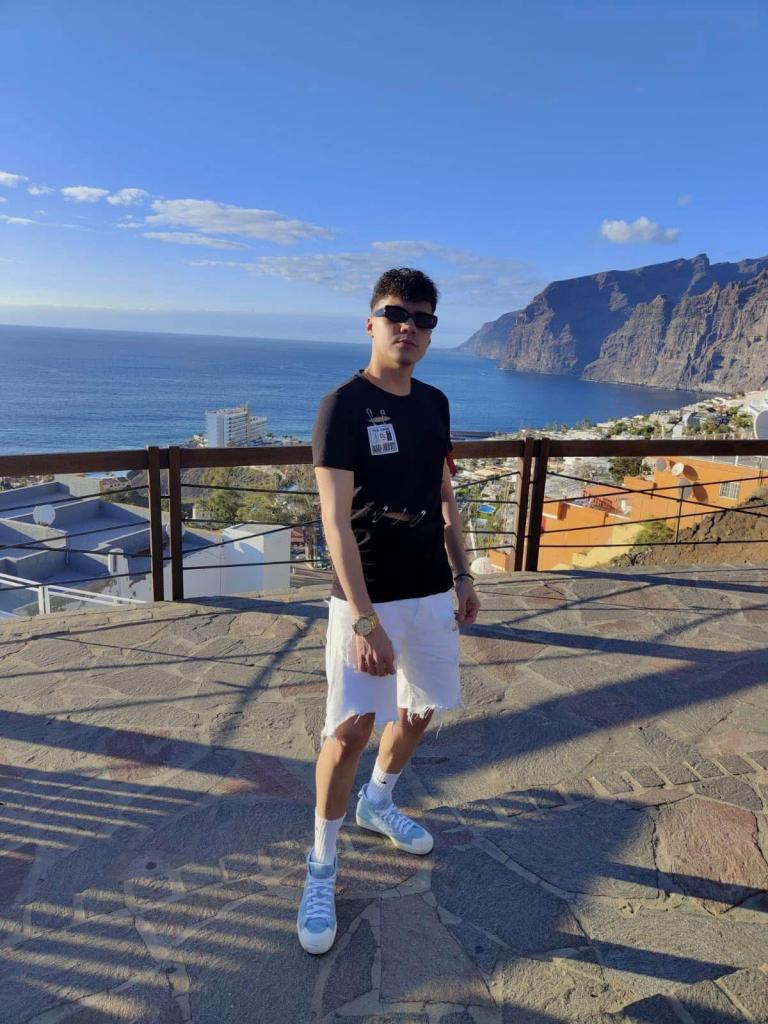 Chico busca chica en Barcelona: 