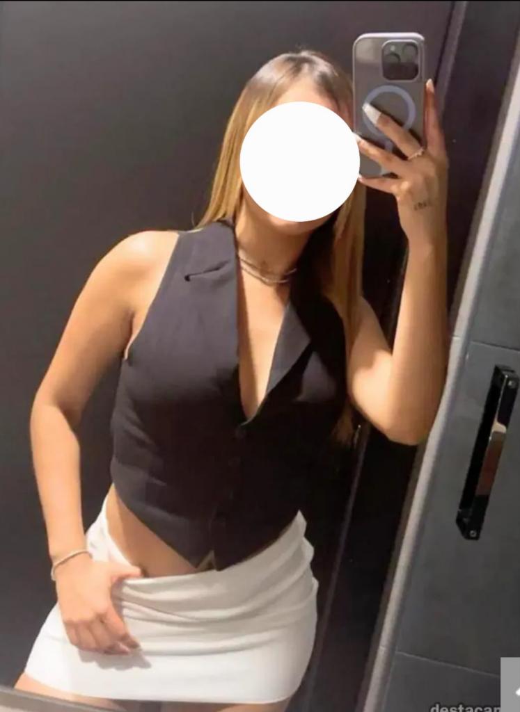 694287537: Chica busca chico en Granada