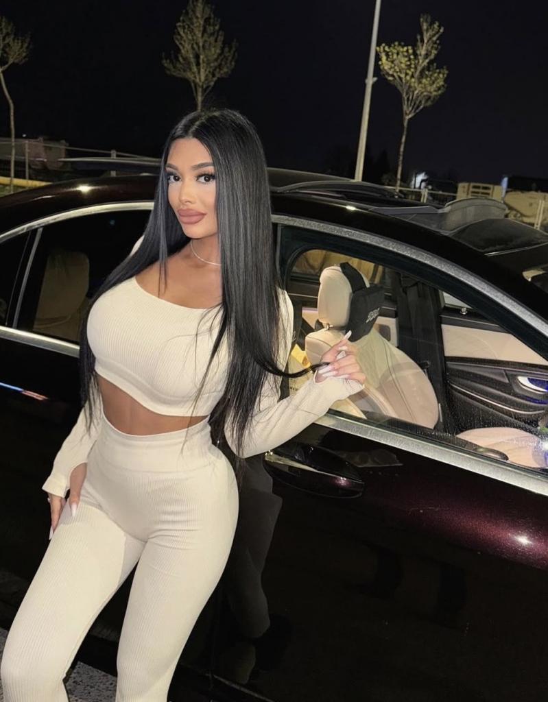 Chica busca chico en Alicante: 