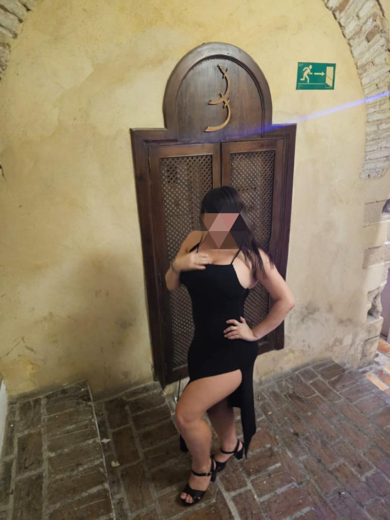 711242329: Chica busca chico en Cádiz