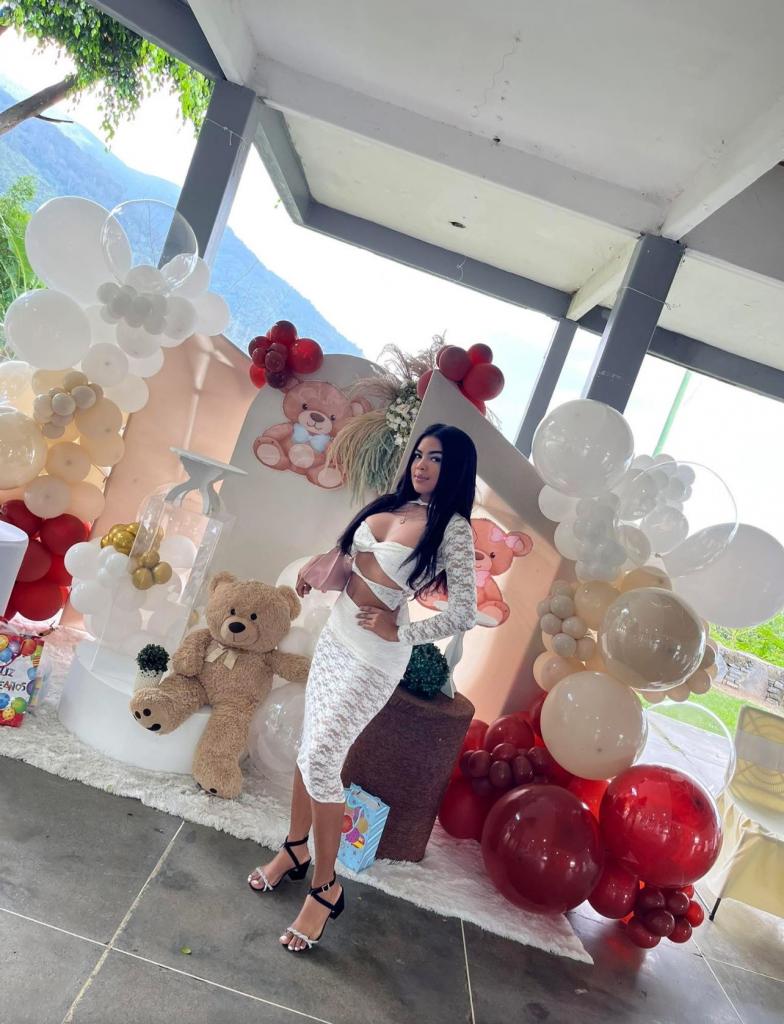 624312366: Chica busca chico en Orense