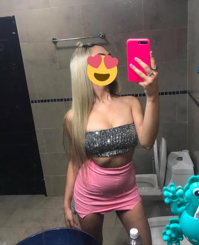 602078915: Chica busca chico en Barcelona