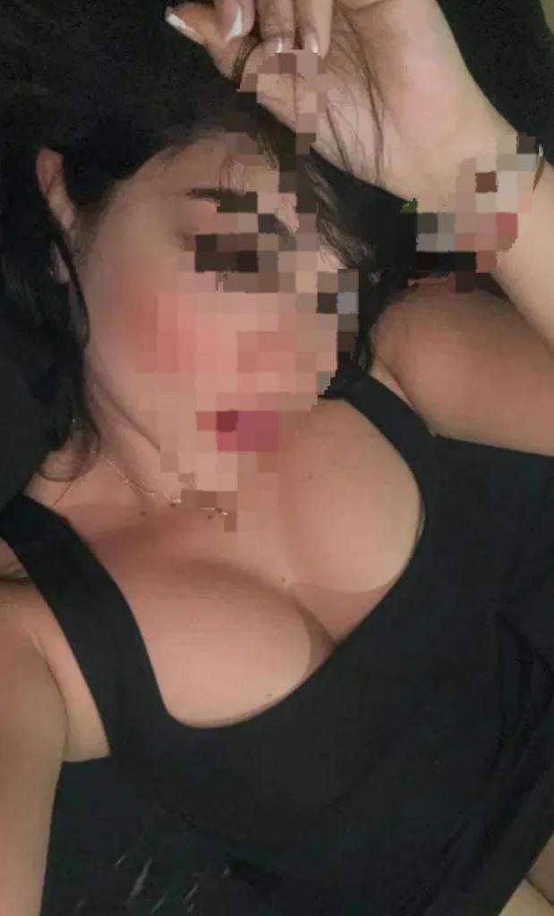 613921028: Chica busca chico en Granada