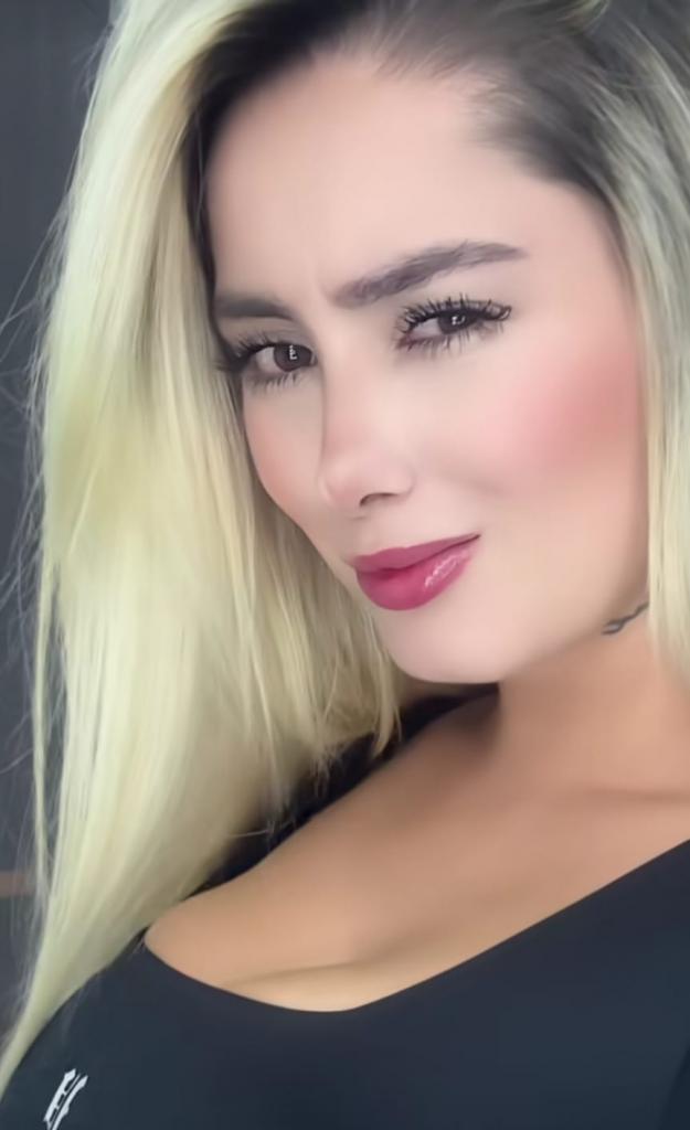 Chica busca chico en Tenerife: 