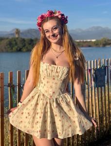 671461353: Chica busca chico en Murcia