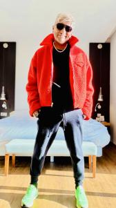 608259318: Chico busca chica en Barcelona