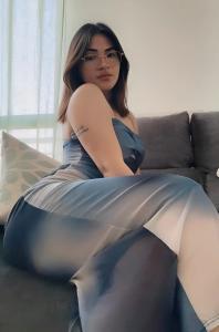 722133645: Chica busca chico en Barcelona