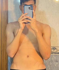 678621181: Chico busca chica en Alicante