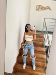 670283279: Chica busca chico en Murcia