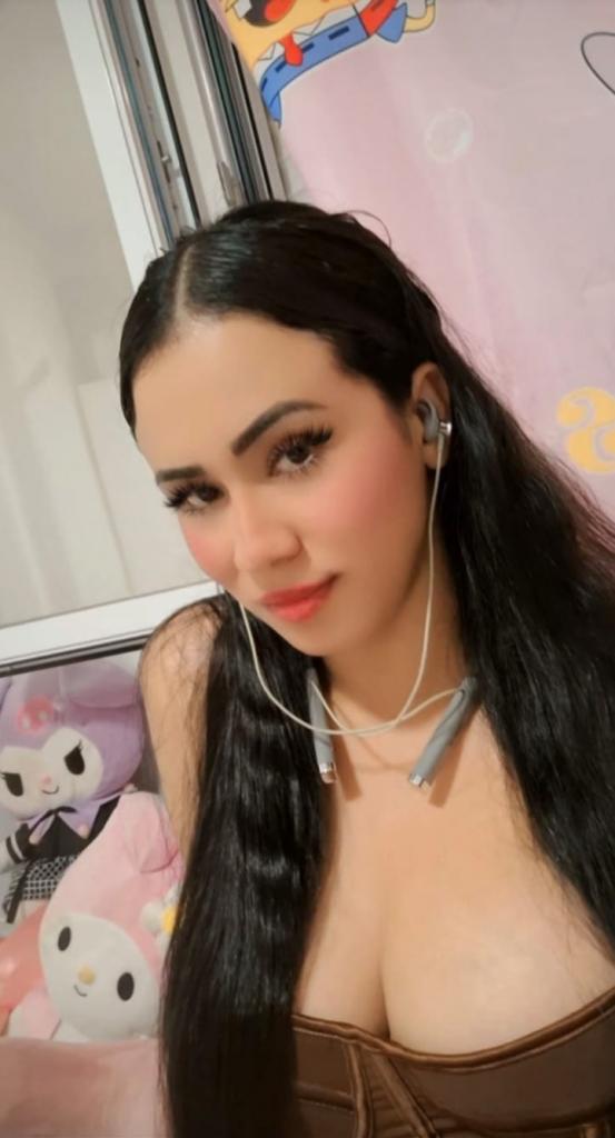 Chica busca chico en Almería: 