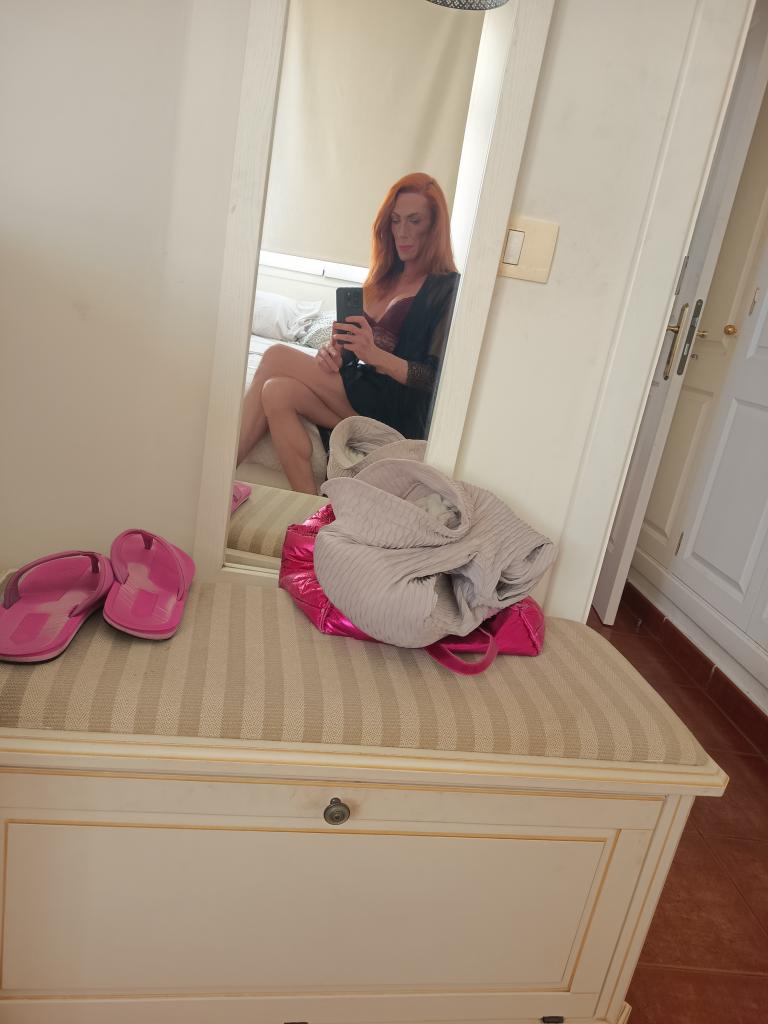 Chica busca chico en Tenerife: 