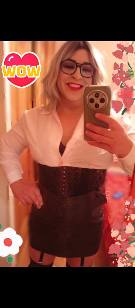 Chico busca chica en La Coruña: 