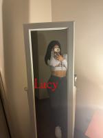 643597792: Chica busca chico en Málaga