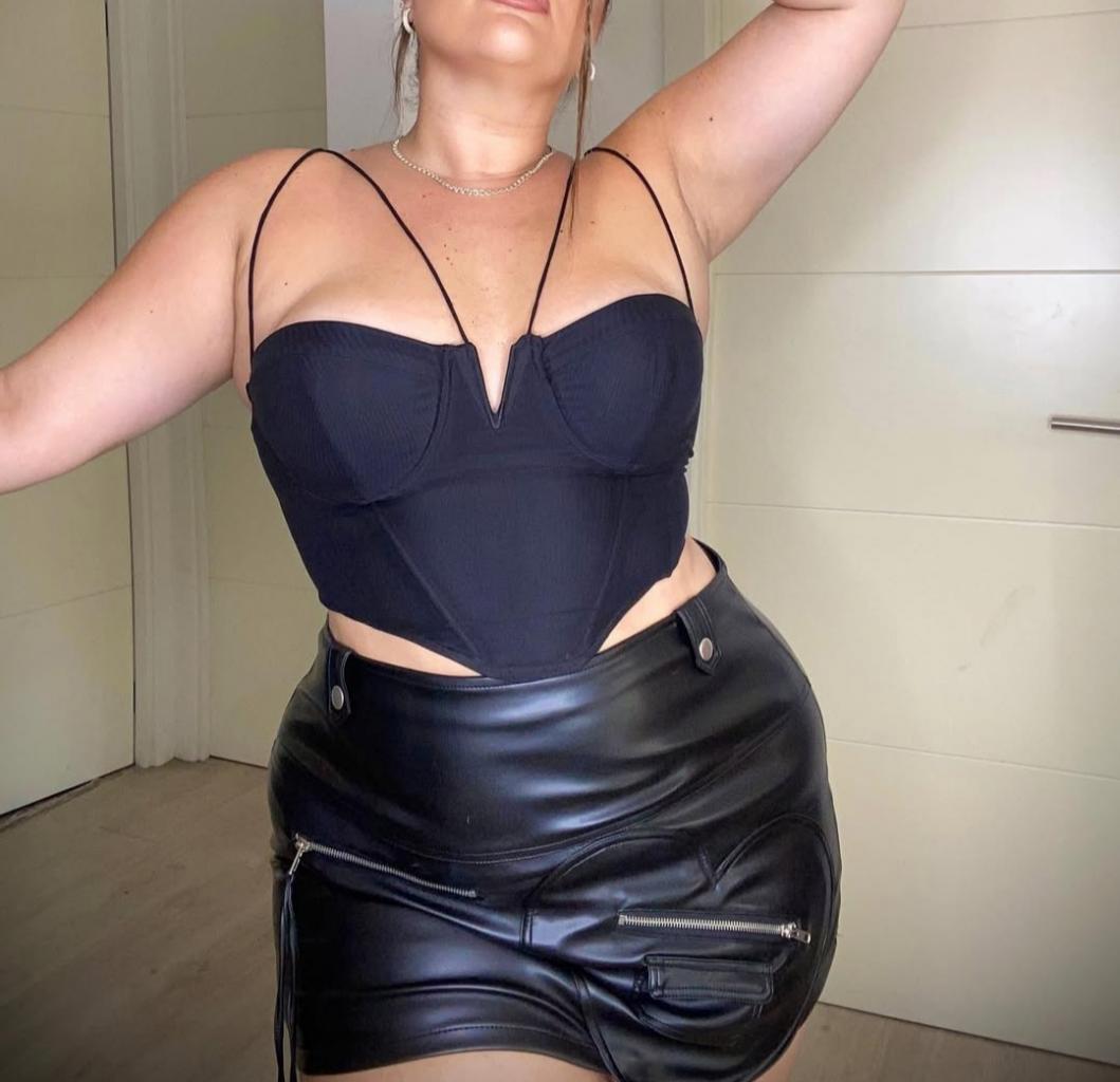 631643706: Chica busca chico en Lérida