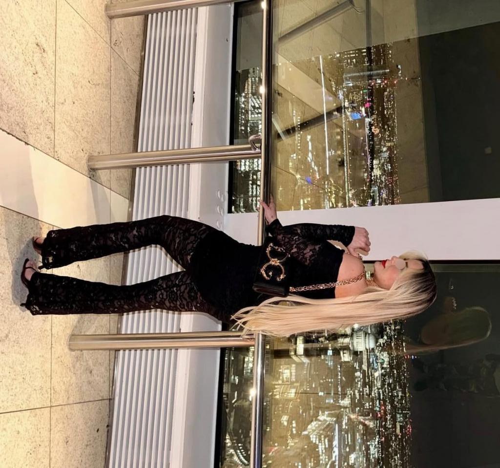 624566763: Chica busca chico en Cádiz