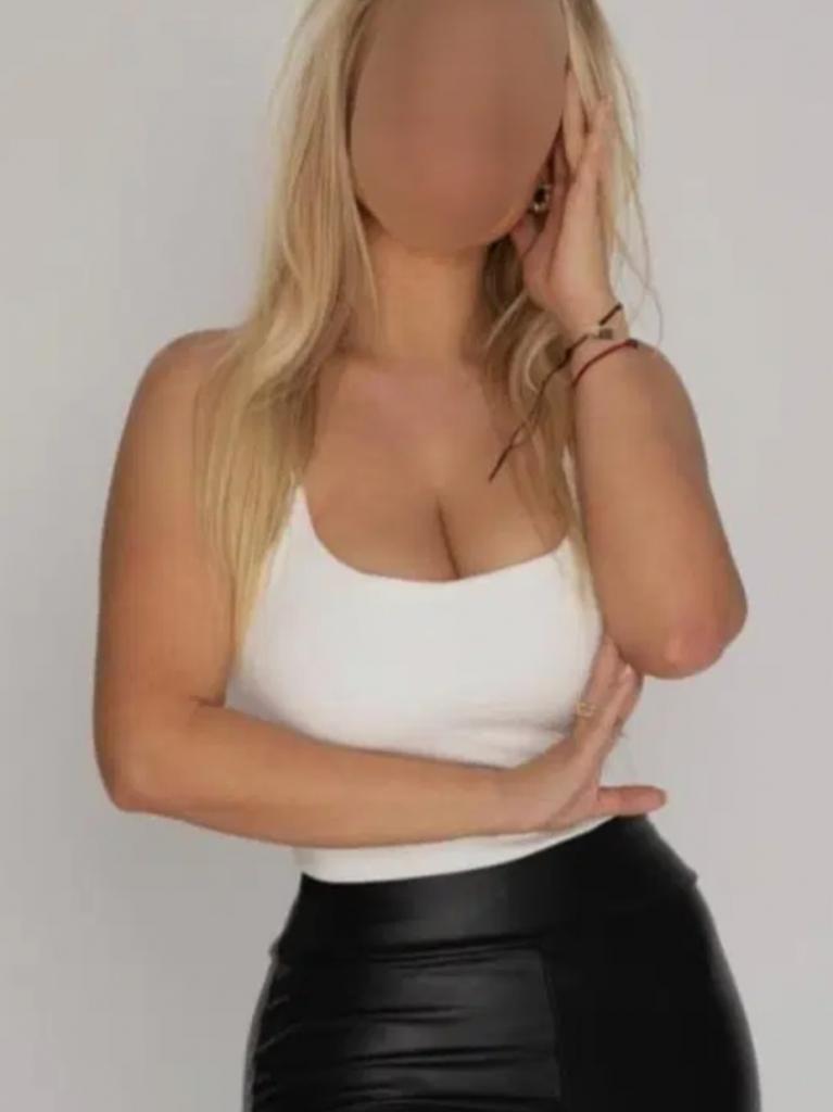 Chica busca chico en Cádiz: 