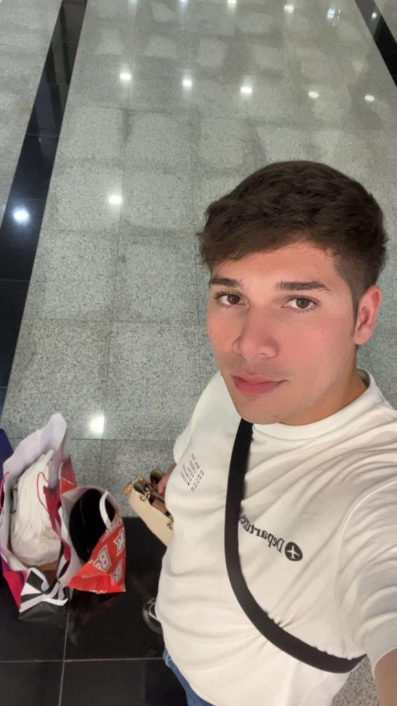 Chico busca chica en Murcia: 