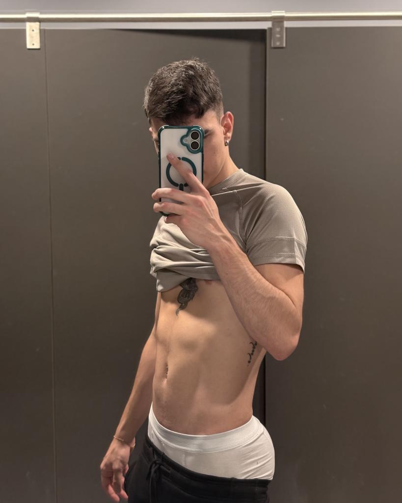 624931290: Chico busca chica en Pontevedra