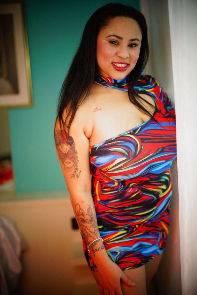 Chica busca chico en Barcelona: 