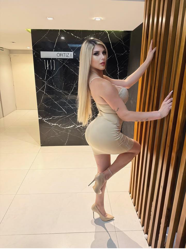 664530829: Transexual en Almería