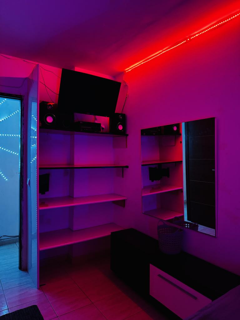 657765789: Chica busca chico en Las Palmas