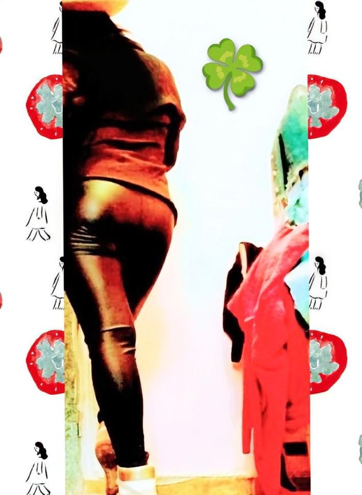 Chica busca chico en Almería: 