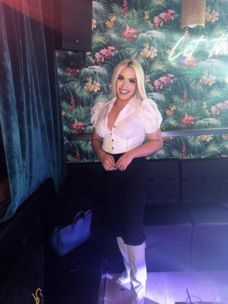 Chica busca chico en Zaragoza: 