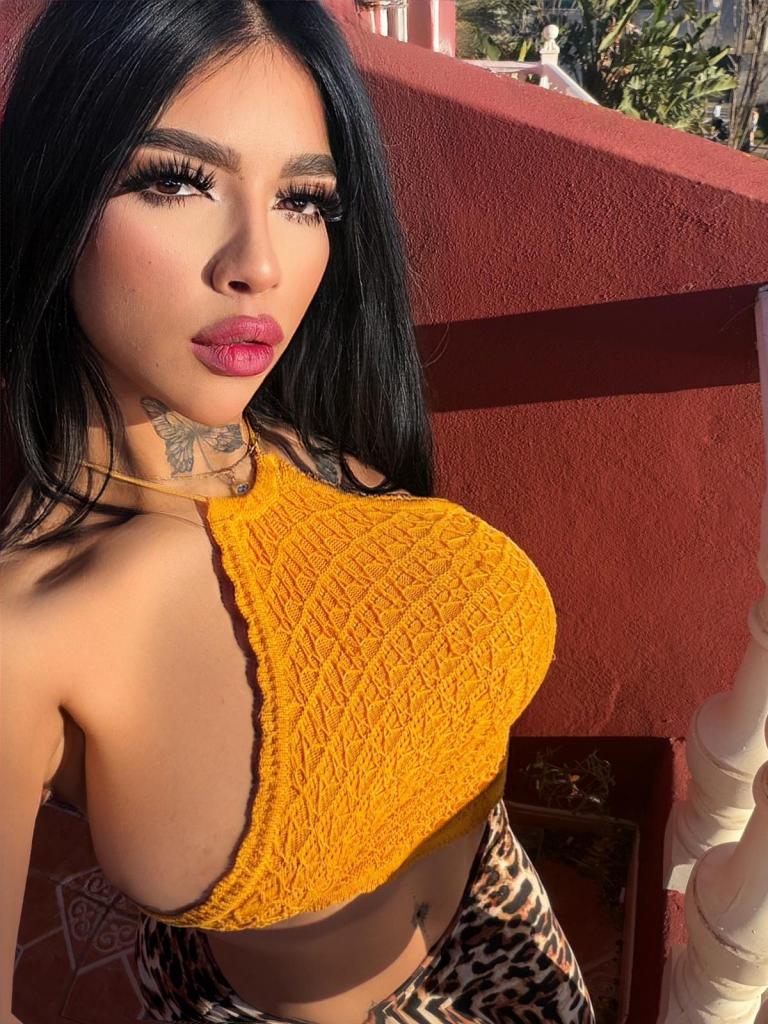 Chica busca chico en Málaga: Chica busca chico