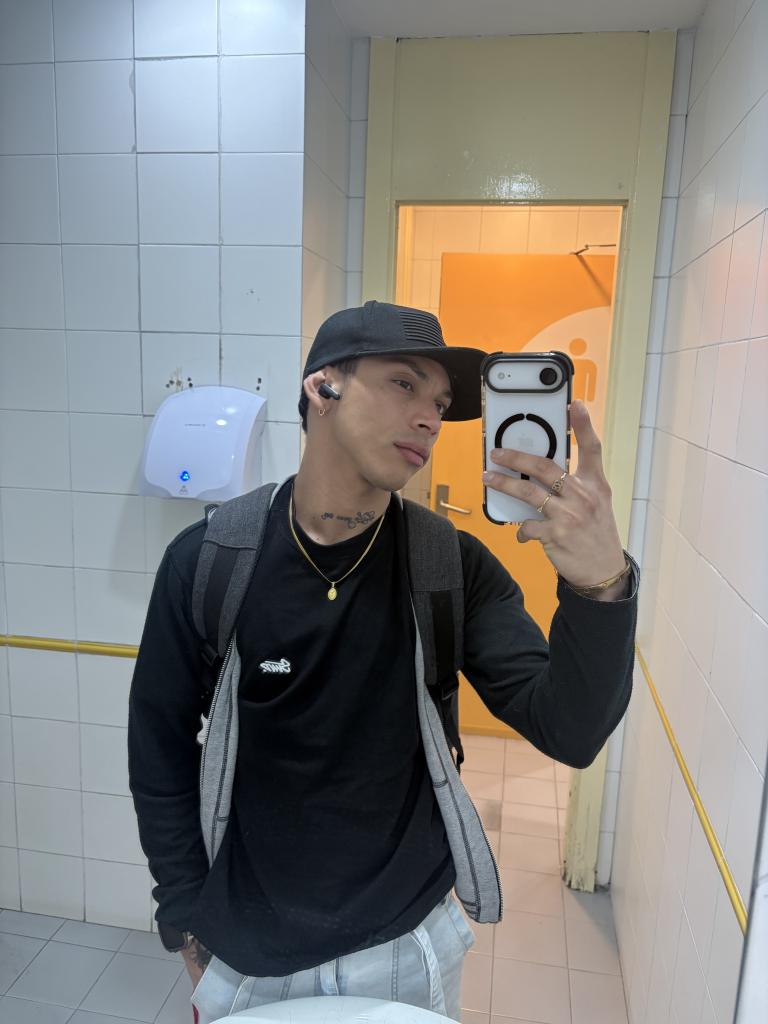 653236270: Chico busca chica en Madrid