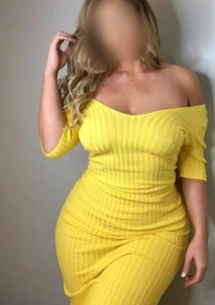 Chica busca chico en La Coruña: 