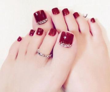 643661557: Chica busca chico en Madrid