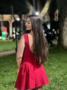 672828344: Chica busca chico en Valencia