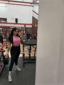 612474326: Chica busca chico en Tenerife