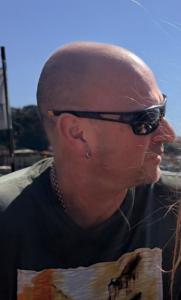 633381766: Chica busca chico en Álava