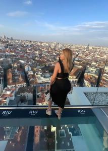 613427505: Chica busca chico en Valencia