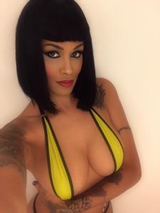 631756050: Chica busca chico en Sevilla