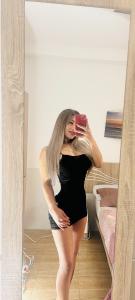 663025310: Chica busca chico en Málaga